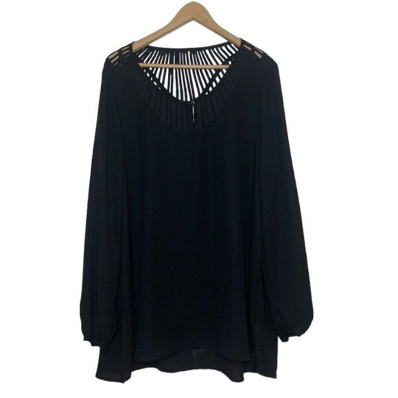 Torrid | Black Long Sleeve Flowy Blouse | Cut Out Back | Plus Size | 0 - Picture 1 of 6
